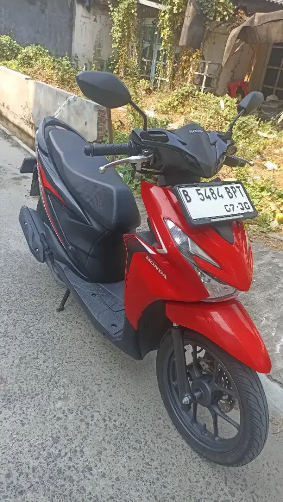 Honda beat new LED tahun 2025.