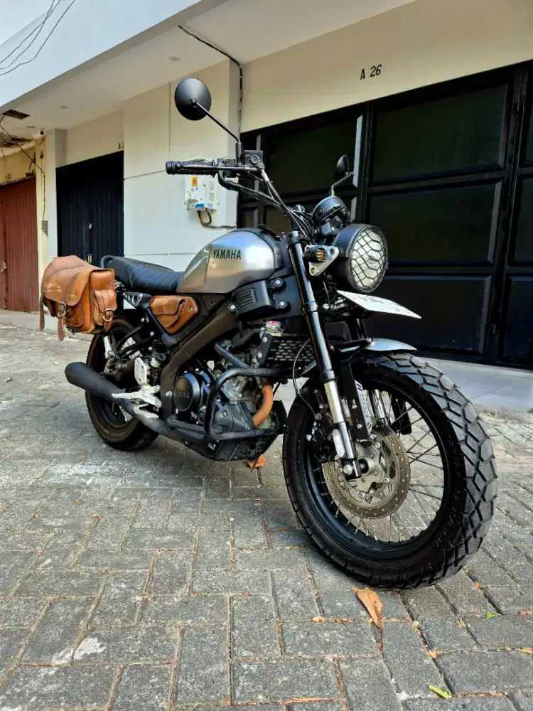 Yamaha XSR 155 - Tahun 2025. Siap Touring full aksesoris