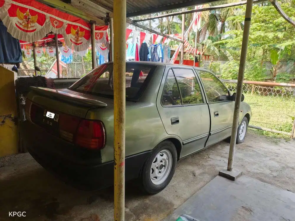 Suzuki Esteem 1991 Bensin