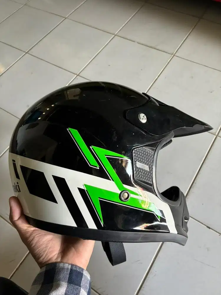 Helm ori Kawasaki