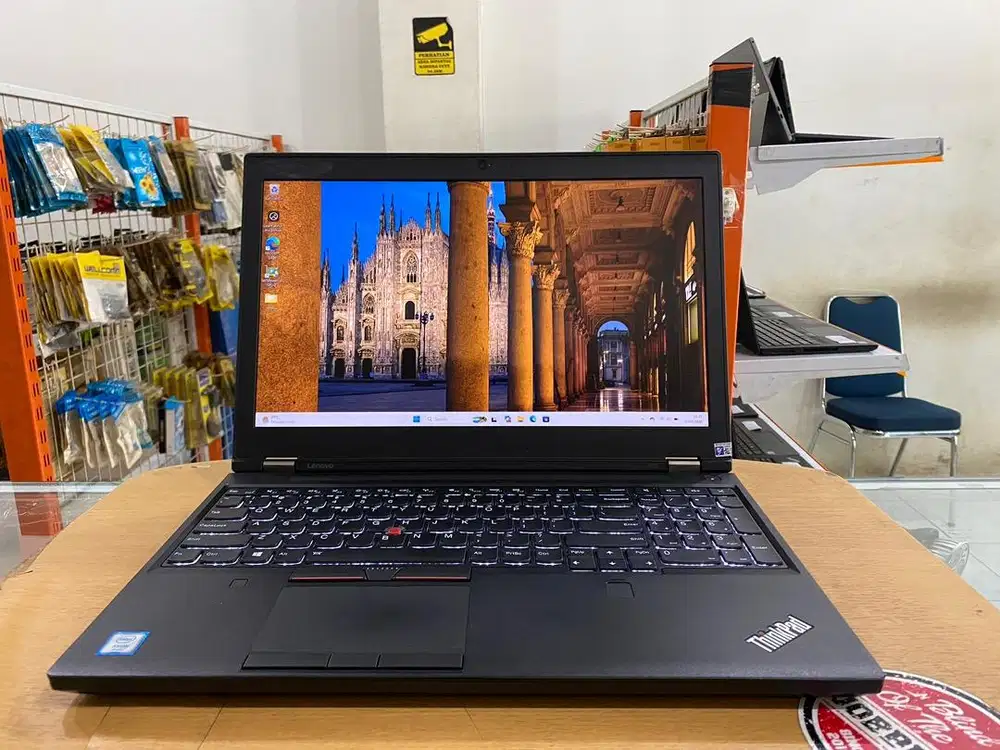 Lenovo ThinkPad P50 Intel Xeon Ram 32GB SSD 512GB Nvidia 4G Mulus