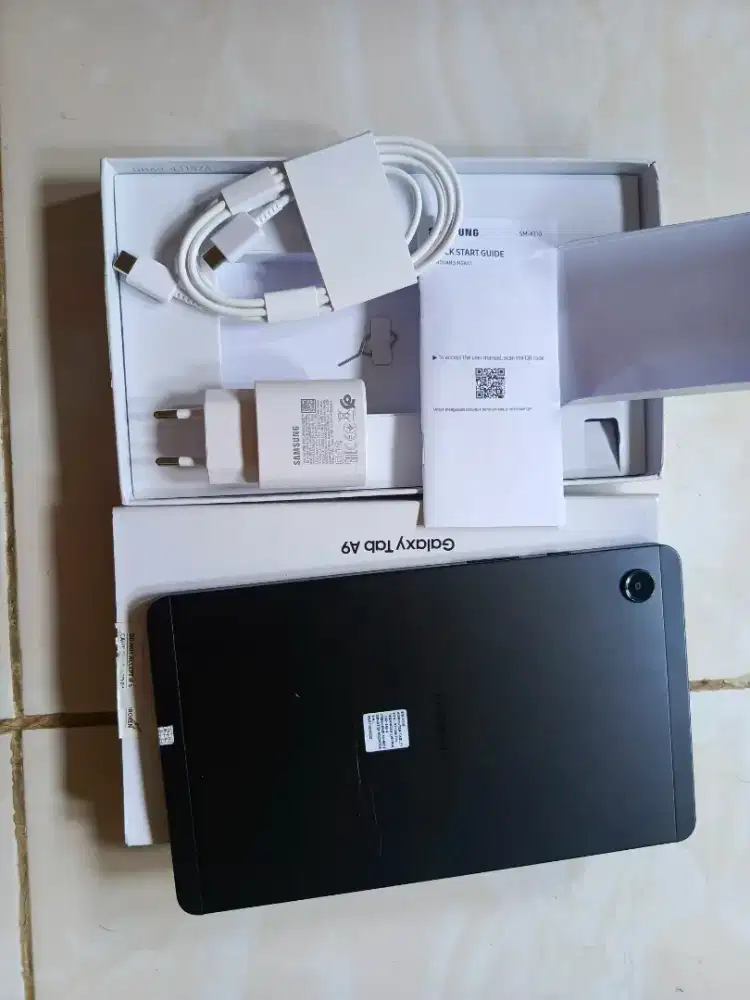 Samsung Tab A9 Wifi Fullset