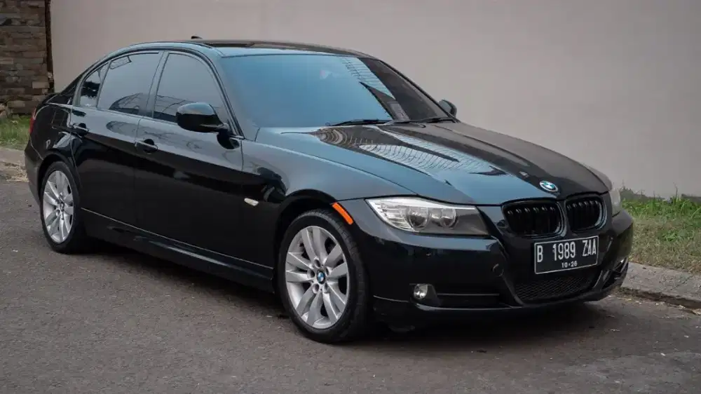 E90 LCI KM 9X,XXX a.n. tangan pertama USDM Look