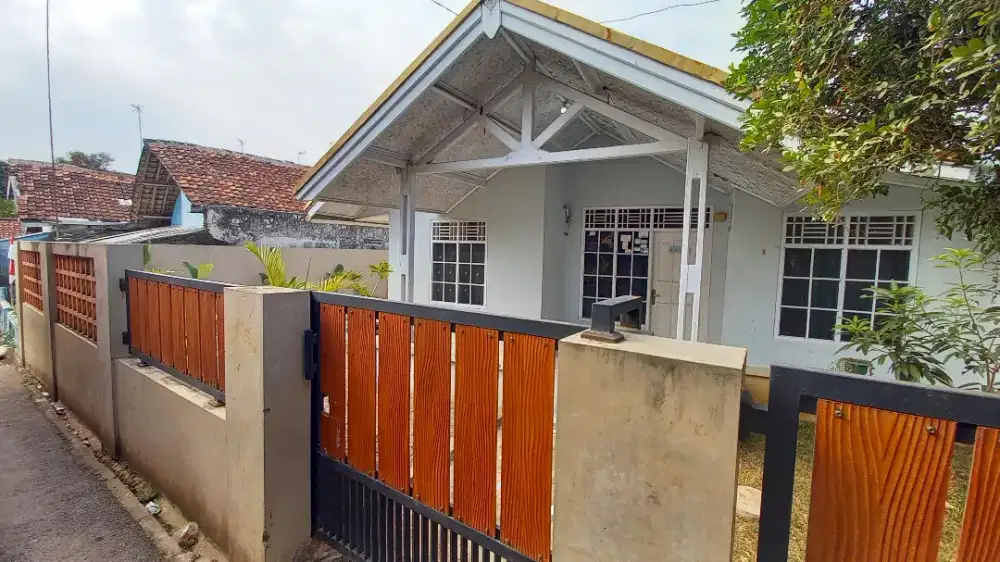 Dijual Rumah L.T 198 m²