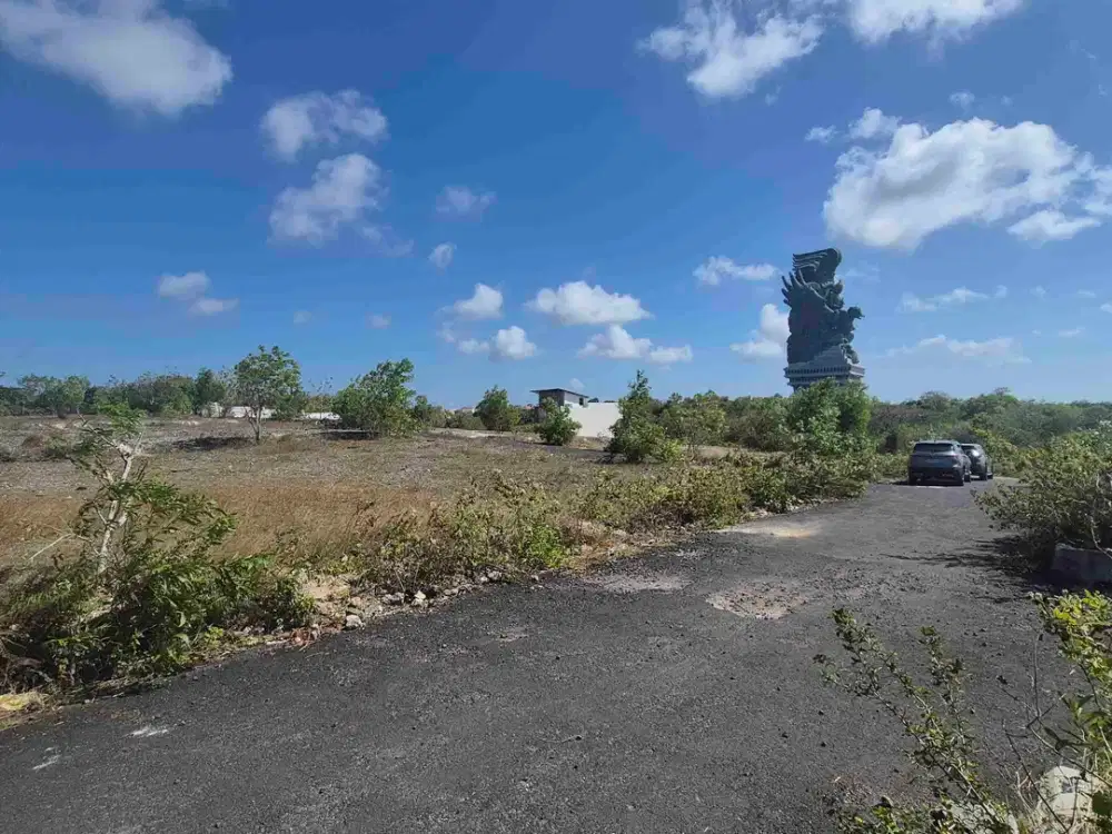 EXCLUSIVE LAND WITH GWK AND SEA VIEW