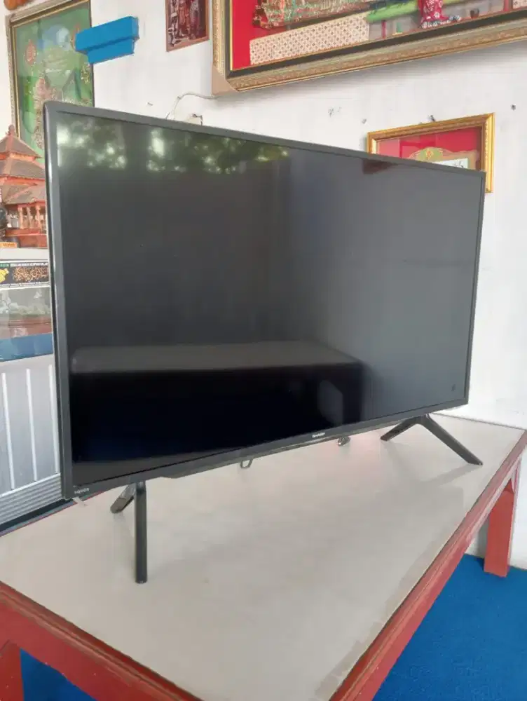Jual TV 42 inch SHARP dan PlayStation 2 satu paket 3 , 3 nego tipis