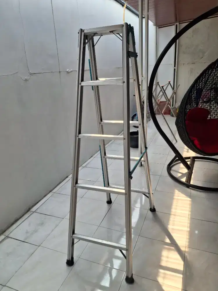 Tangga aluminium 172 cm