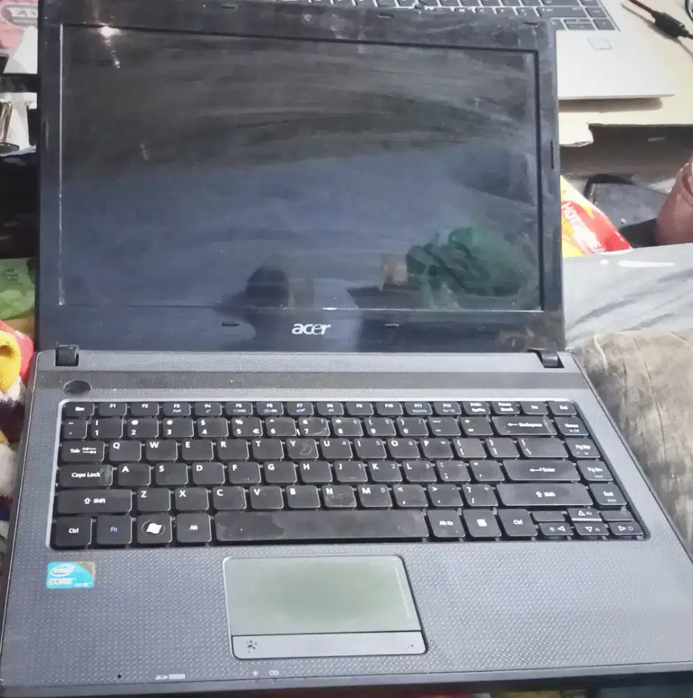 Acer Aspire 4739 i3 14Inci