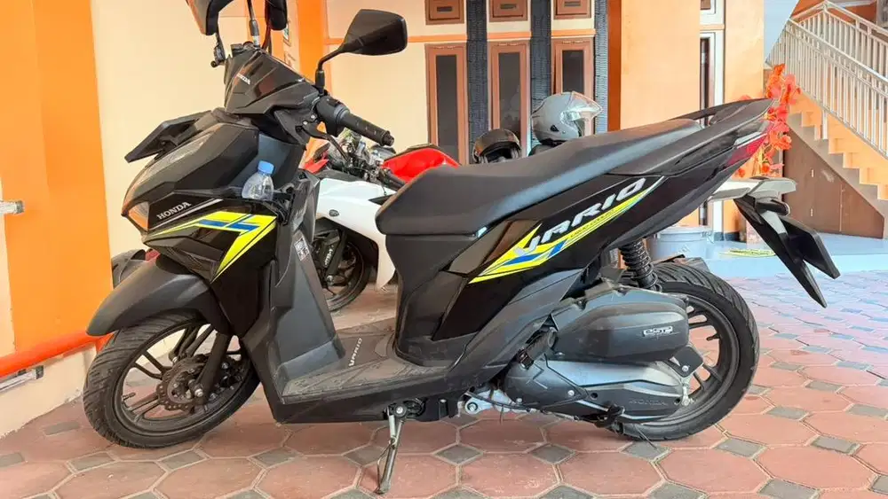 Jual vario new jarang dipake
