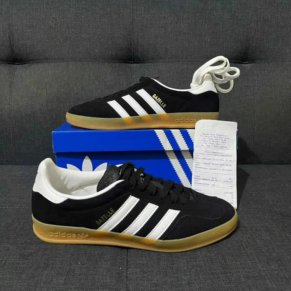 Sepatu Adidas Gazelle Black White Size 43 1/3 BNIB Original ex Display