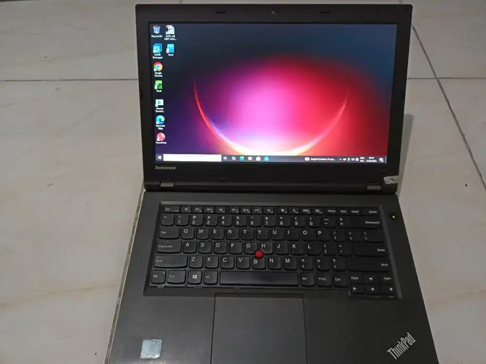 Laptop lenovo thinkpad L440 i3 gen 4 ssd 256gb ngebut