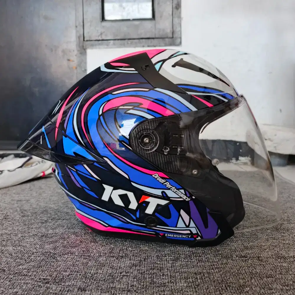 HELM KYT TTR JET BESTIANINI