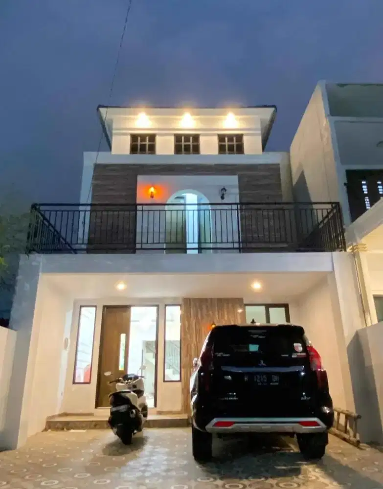 RUMAH BARU PEDURUNGAN TENGAH SEMARANG