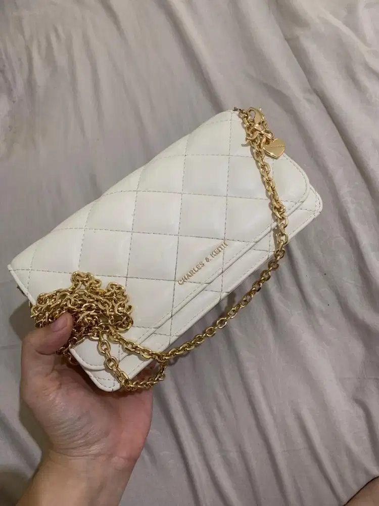 CHARLES & Keith harga beli awal 900rb