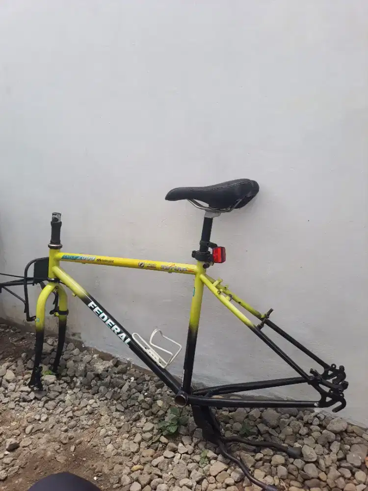 Frame sepeda federal torino repaint