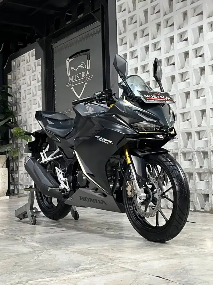 HONDA CBR 150 ABS 2023 - Chintia Mustika