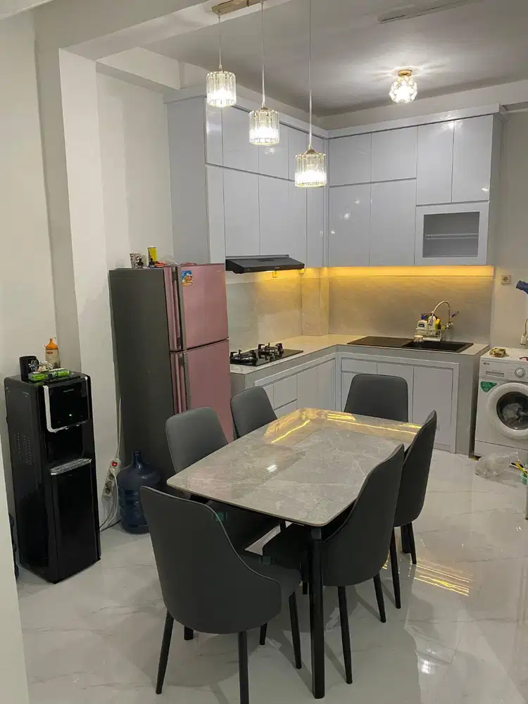 Rumah Dikontrakan dengan Isinya (Harga Nego)