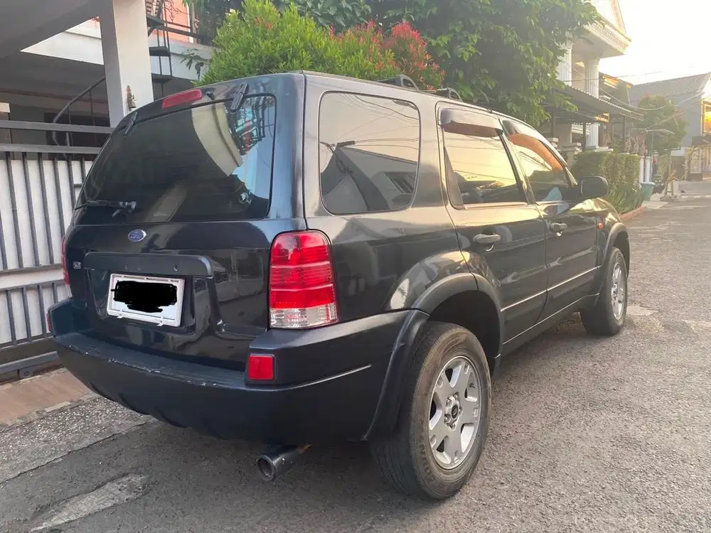 Ford Escape thn 2006 murah saja