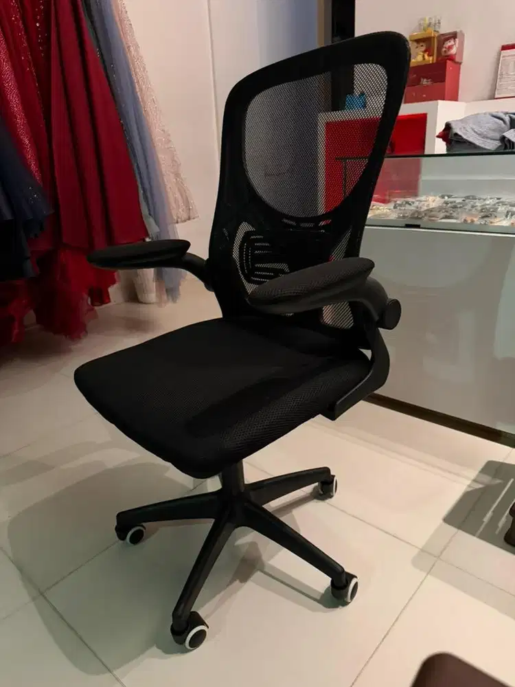Kursi direktur kantoran