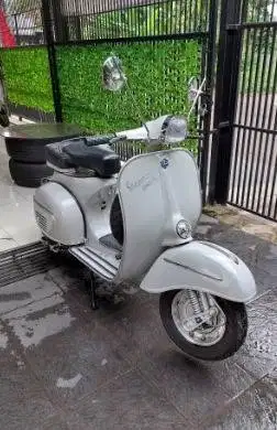 Vespa Sprint Latin th 71 full premium restore