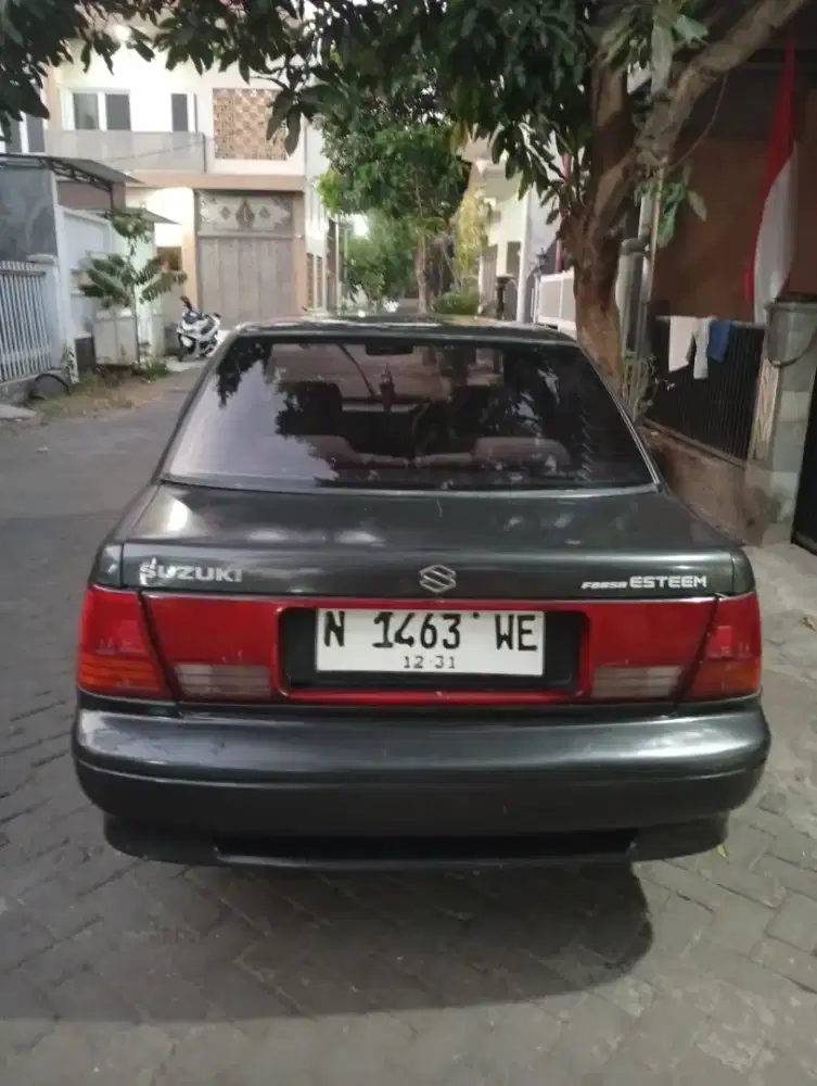 Suzuki Esteem1992