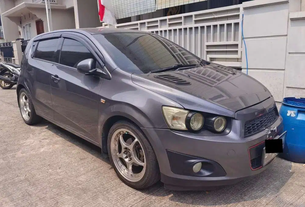 Chevrolet Aveo 2012 Bensin