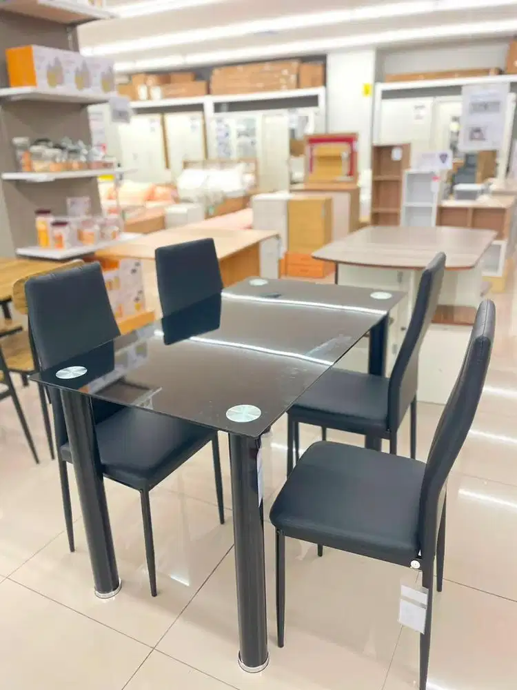SET MEJA MAKAN MINKA
