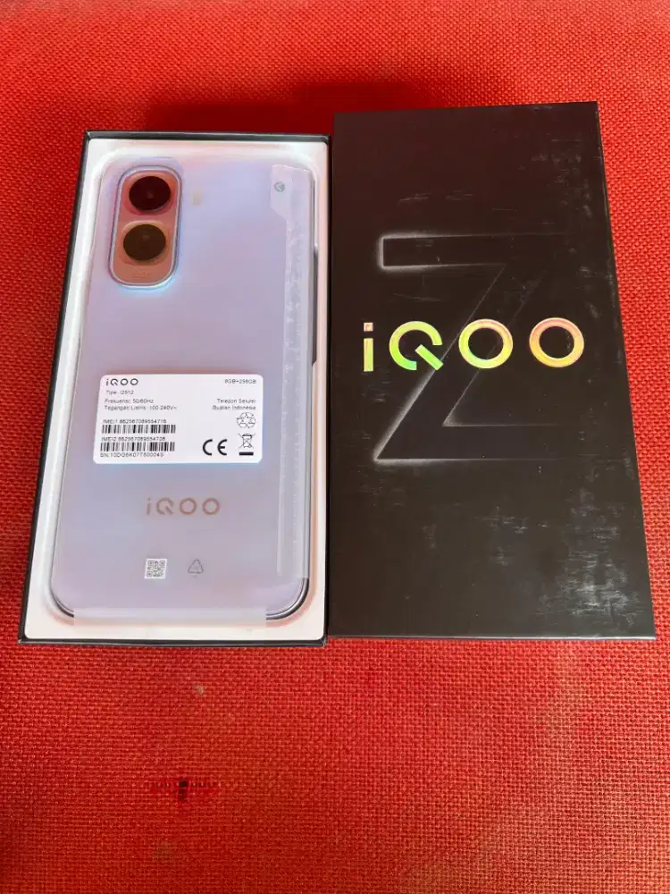 iQoo Z11 5G 8/256 Like new