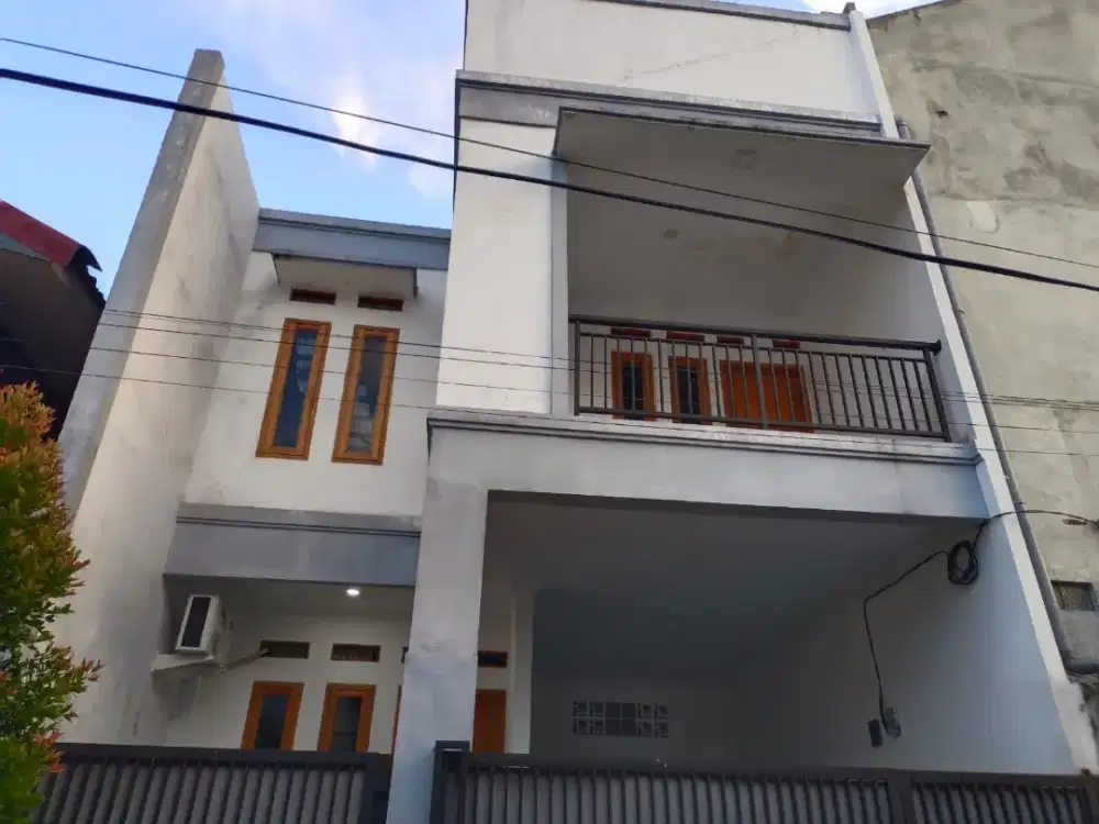 Rumah 2 Lantai Siap Huni, Bintara Jaya, Bekasi Barat, Kota Bekasi