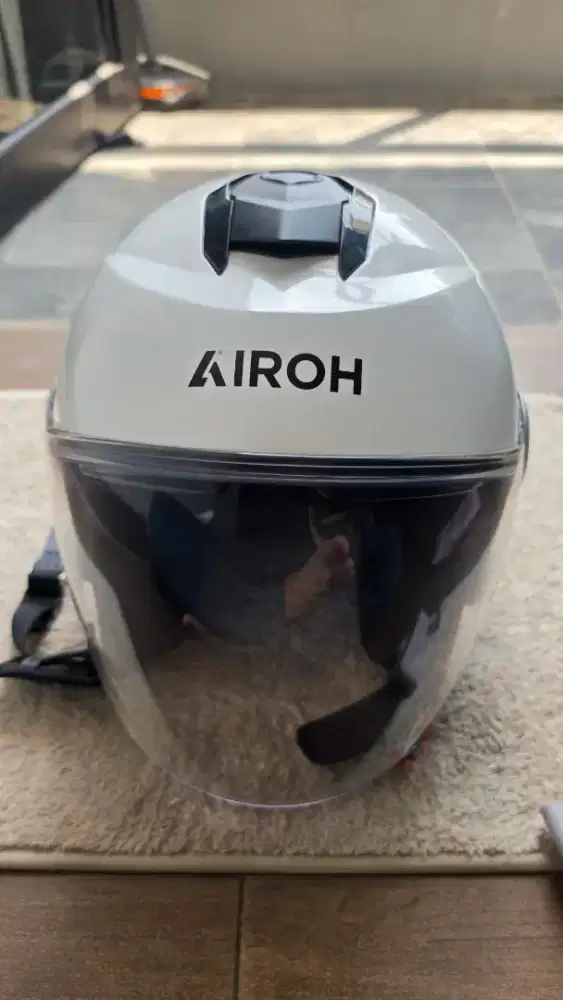 Helm Airoh Helyos New Model