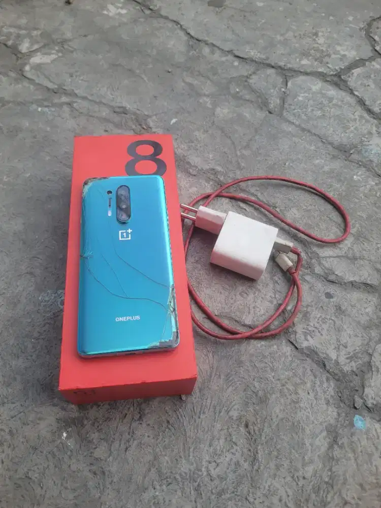 ONEPLUS 8 PRO 8GB/128GB SINYAL AMAN