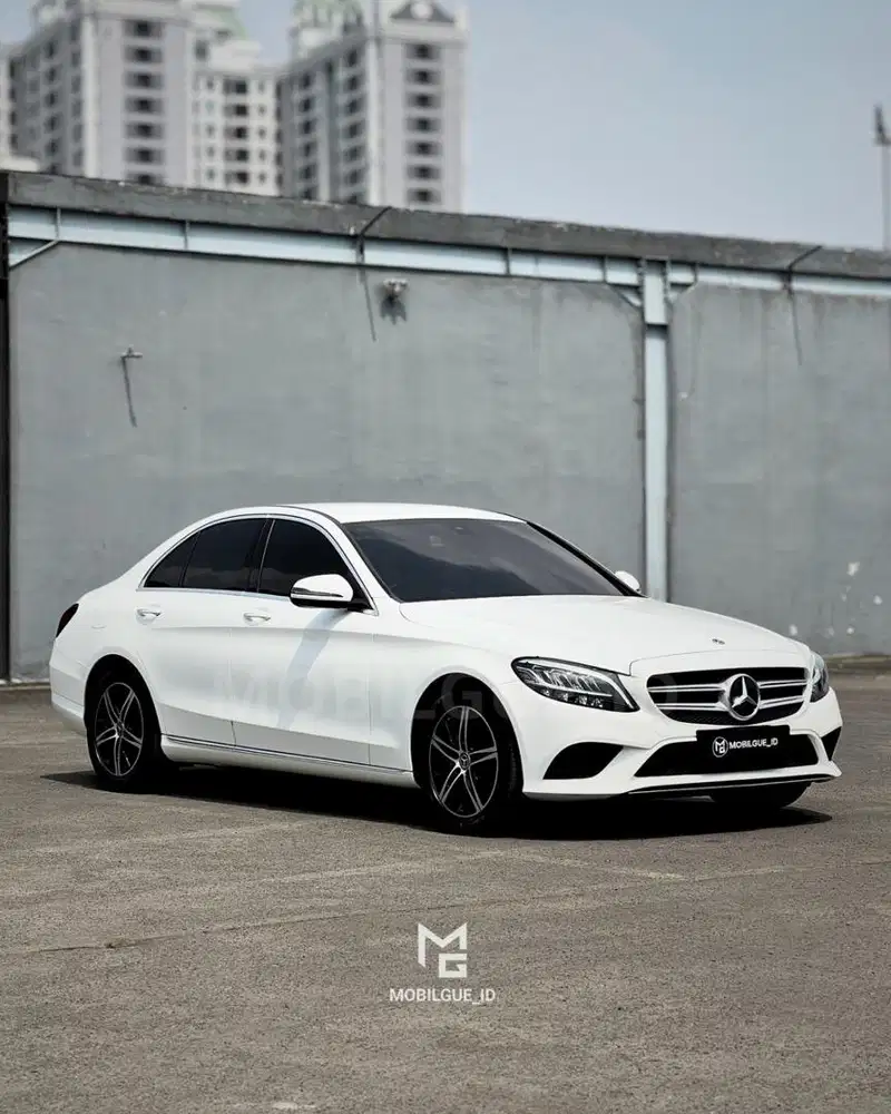 HOT DEAL!!! Mercedes-Benz C180 2020 Bensin