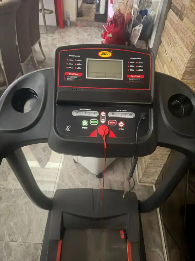 Jaco Treadmill murah