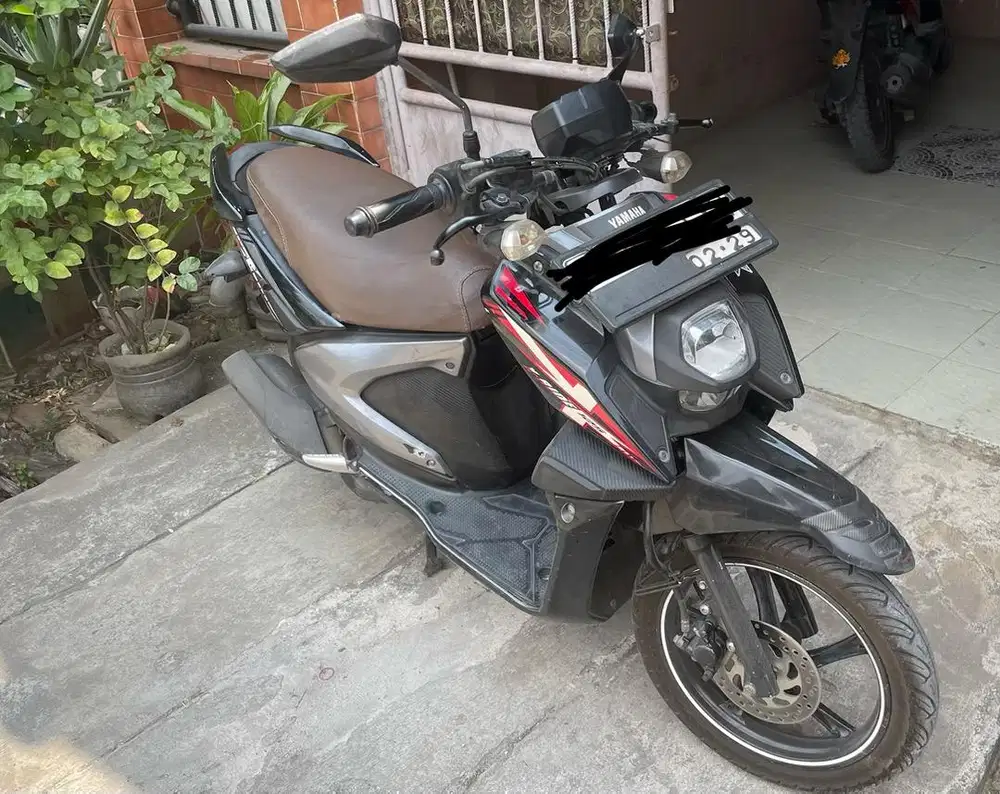 Xride 125 hitam 2017 surat lengkap jual santai