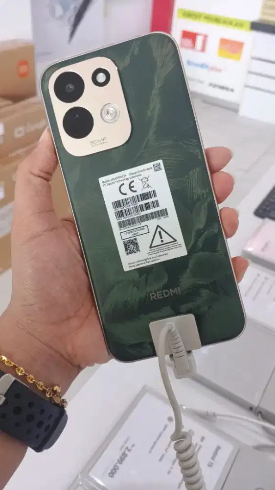 REDMI 17 , CUKUP KTP AJA
