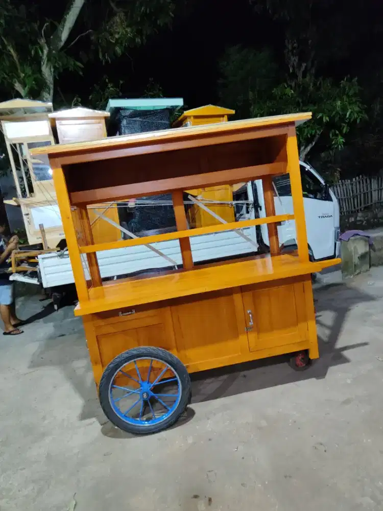 Promo Gerobak Mie Ayam jg Melayani Pesanan Grobak Bakso Bubur Sate dlL