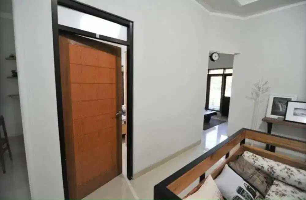 Penjaga Kosan Khusus Perempuan