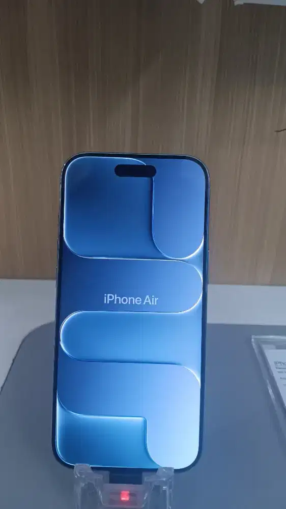 IPHONE AIR / 256 GB