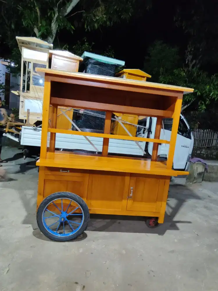 Promo Gerobak Mie Ayam jg Melayani Pesanan Grobak Bakso Bubur Sate dlL