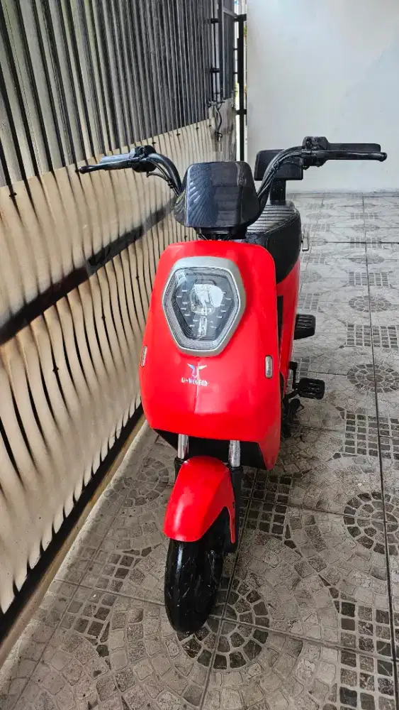 Sepeda Listrik U-Winfly M60 Warna Merah