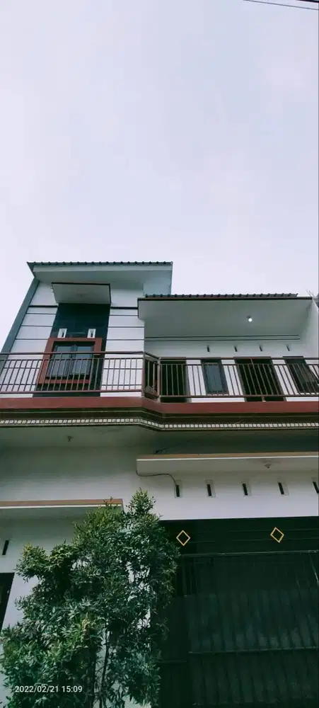 Jual Kos-kosan 2 Lantai SHM