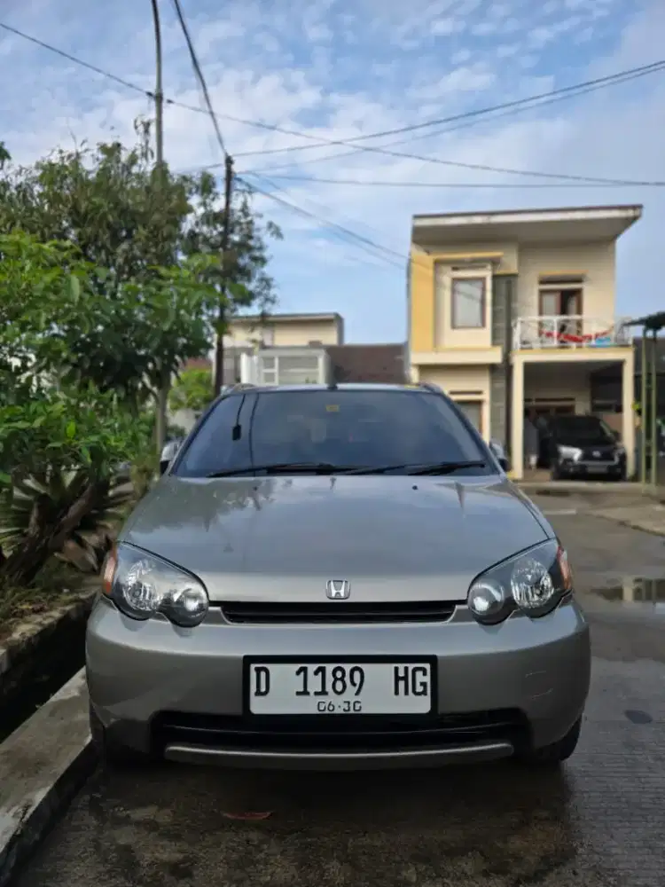 HRV 1.5 CBU Japan th 2000
Pajak jalan surat2 lengkap