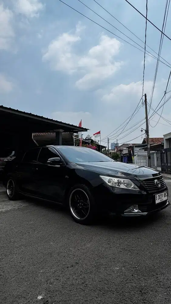 Toyota Camry 2.5 V 2012