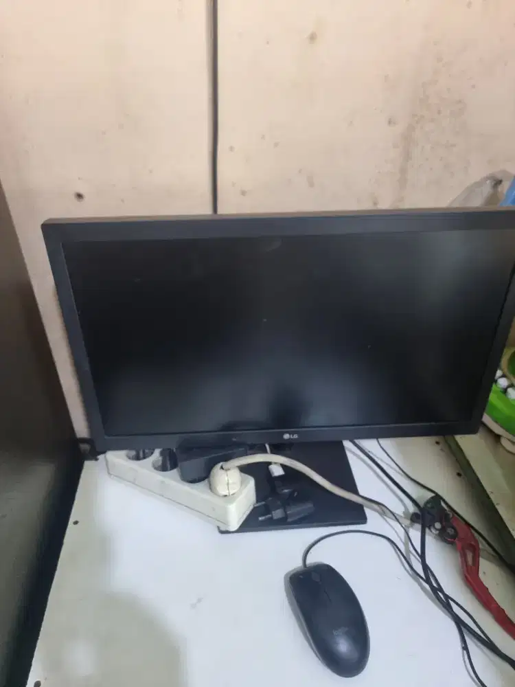 JUAL BU Satu set komputer