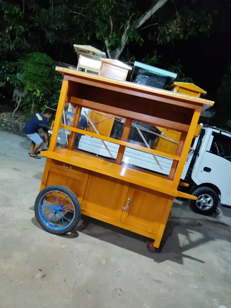 Promo Gerobak Mie Ayam jg Melayani Pesanan Grobak Bakso Bubur Sate dlL