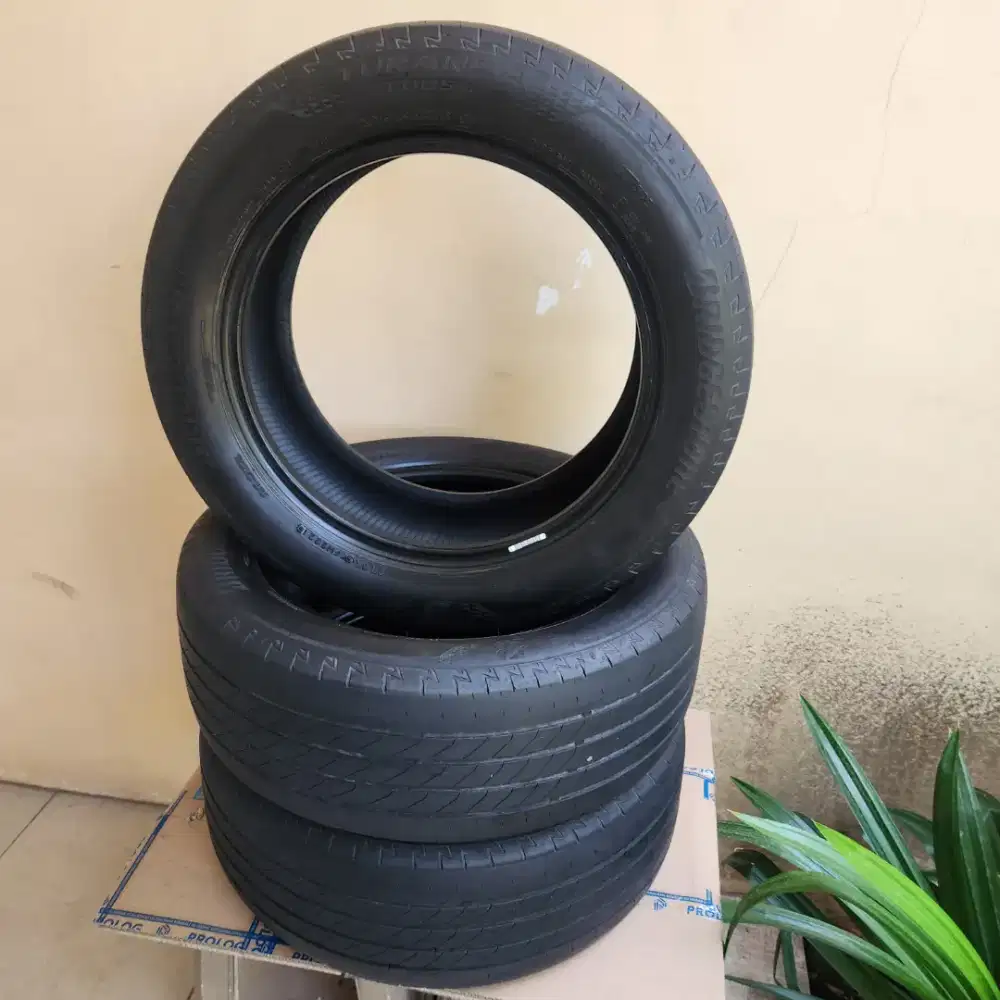 Ban Mobil Xpander Bridgestone Turanza 205 55 R16 91V Tubeless