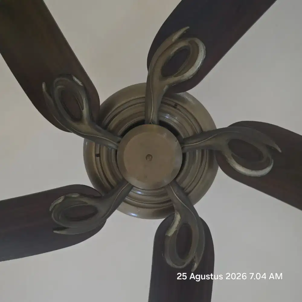 Ceiling Fan Kipas Angin Flafon merk MT EDMA