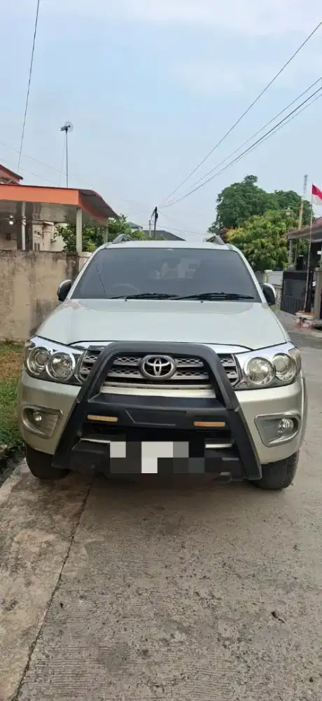 Fortuner V 2.7 4x4 Bensin 2010 – Unit Pribadi, Pajak Okt 2027