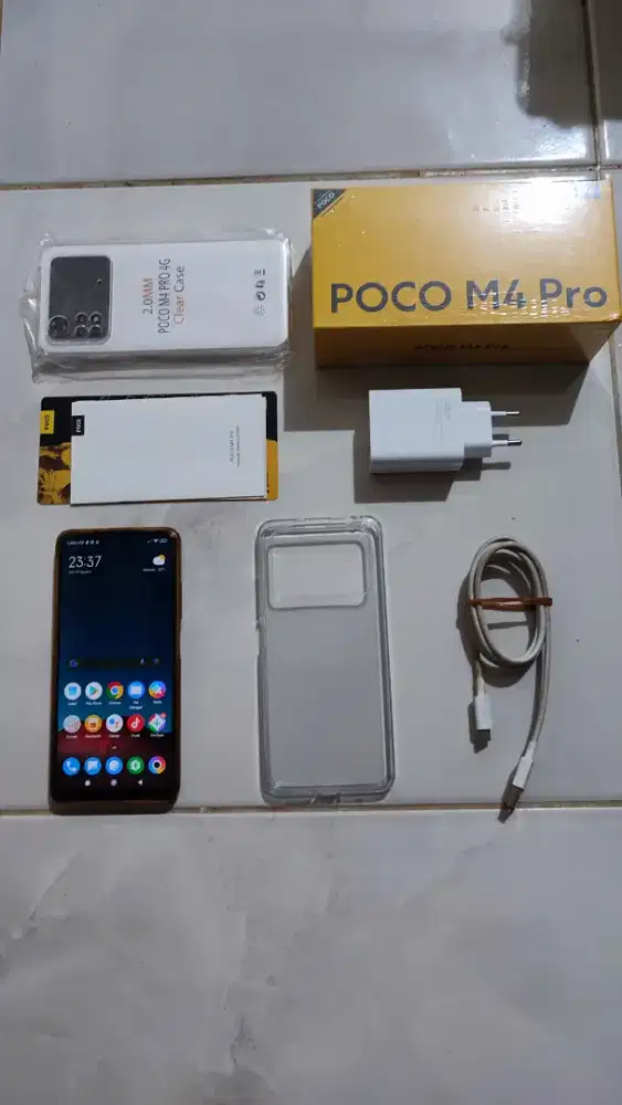 POCO M4 PRO 6/128 Yellow - Fullset. Android OS 16 (Google Pixel OS)