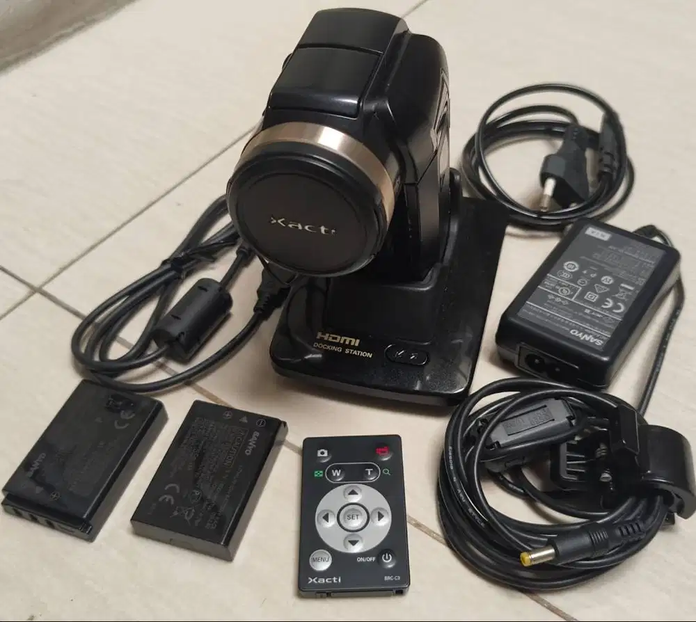 CAMCORDER FULL-HD 1080P ISO3200 SANYO XACTI VPC-HD2000 KOMPLIT FULLSET